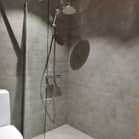 Spacious For 8 With Sauna Syöte
